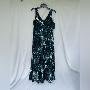 CHAPS MIDI DRESS Medium NWOT TANK-top V neck. Green/black/white print